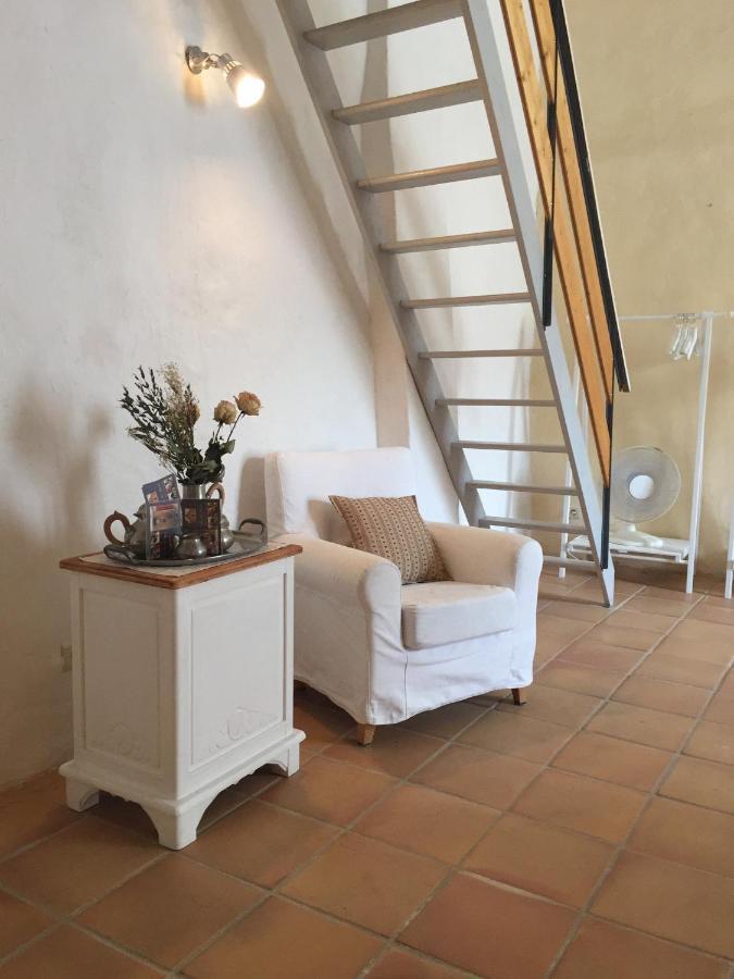B&B Villa Des Muses La Roque-d'Antheron Exterior photo